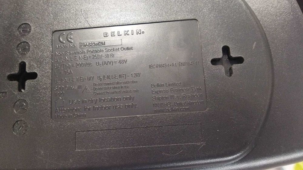 Protetor de picos de tensão BELKIN