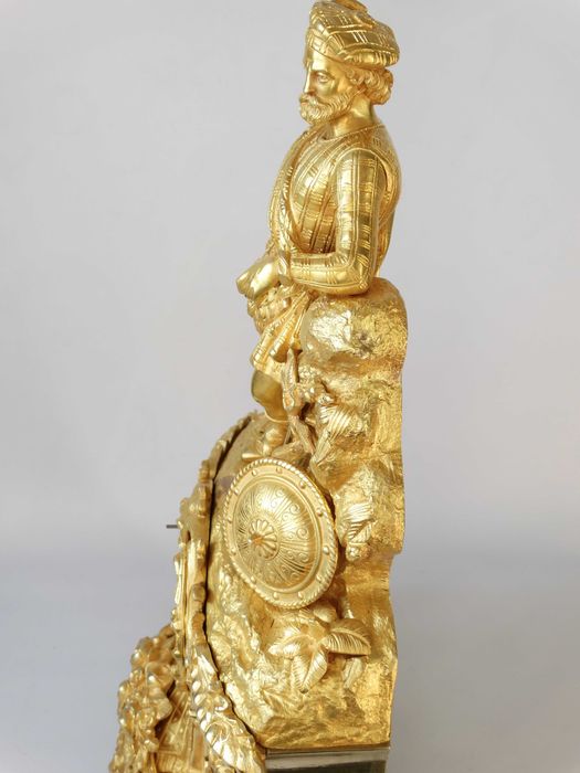 Бронзовий в позолоті камінний годинник XIX століття /LINET Aine Paris