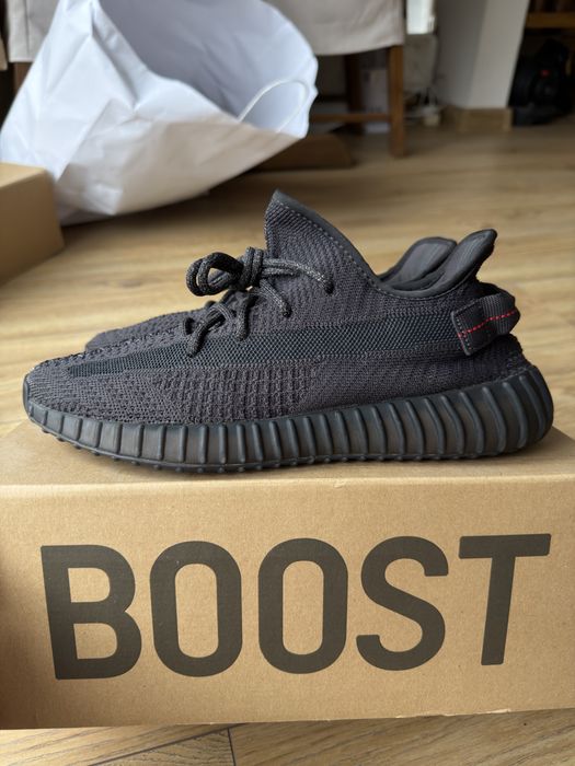 Adidas Yeezy Boost 350 V2 Black Non Reflective buty sneakersy czarne niskie 42 2/3
