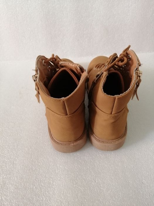 Buty, botki, traperki