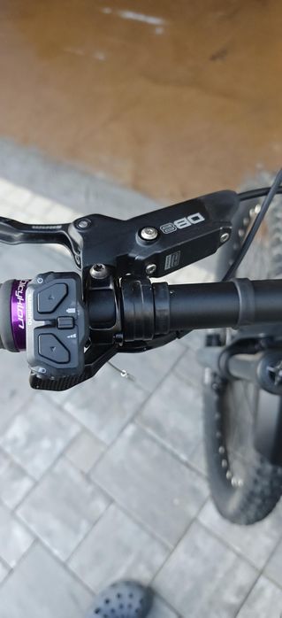 Rower elektryczny husgwarna HC2 Hard Cross