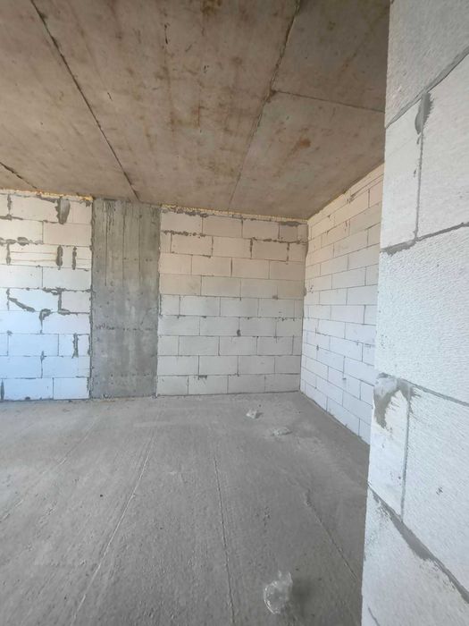 Продаж 1-кімнатної квартири в ЖК «Гетьманський» | Озерна