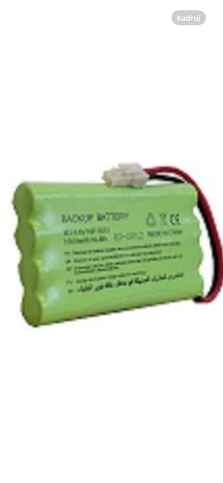 Naped Somfy Axovia brama dwuskrzydłowa.