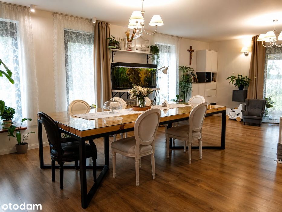Komfortowy dom z 7069 m² działki i budynkiem gosp. | 8 km od Ostrołęki