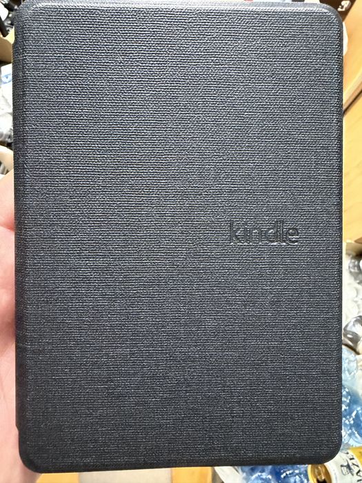 Etui Kindle 11 generacji 6”
