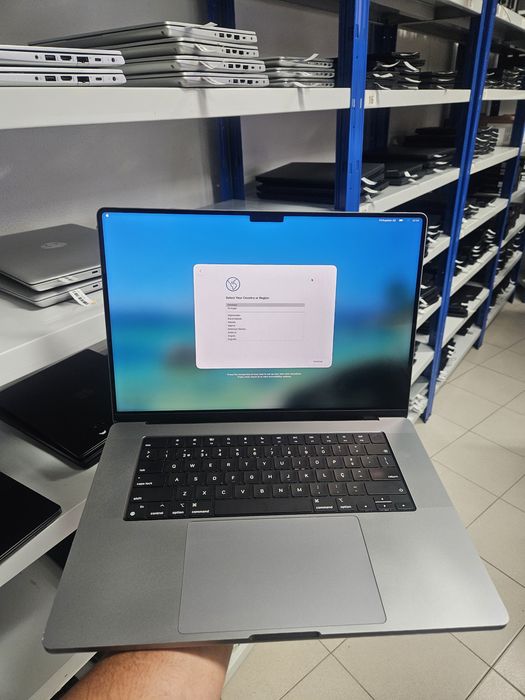 MacBook Pro 16 M1 Pro 16GB 500GB SSD Cinzento Sideral (2021) | Tech-Refurb | Loja Oeiras |