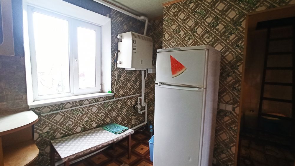 Продам часть дома: 4 комнаты + кухня + санузел