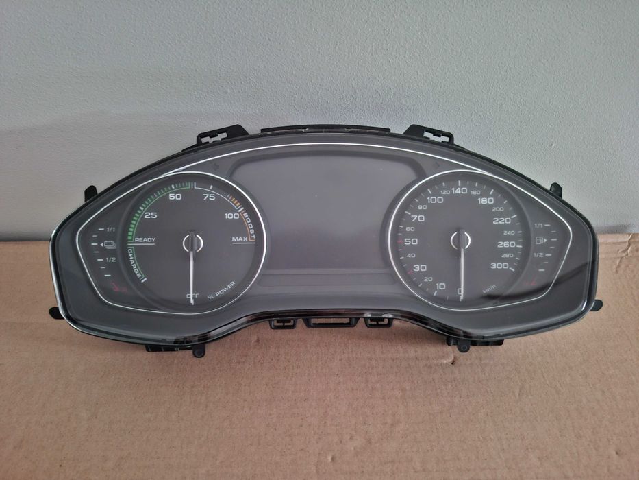 Licznik Zegary Wyświetlacz Audi Q5 FY Oryginał EUROPA