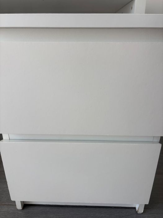 Mesa cabeceira Malm Ikea