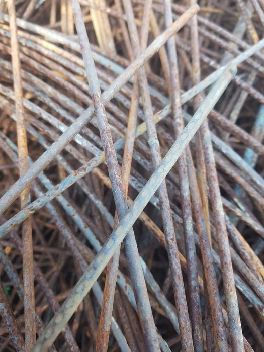 Проволока , арматура 5мм