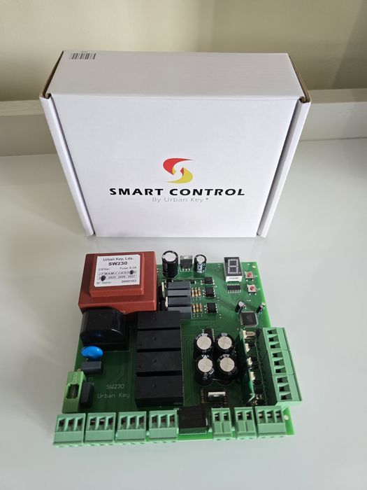 Placa Universal para Motores de Braços 230V
