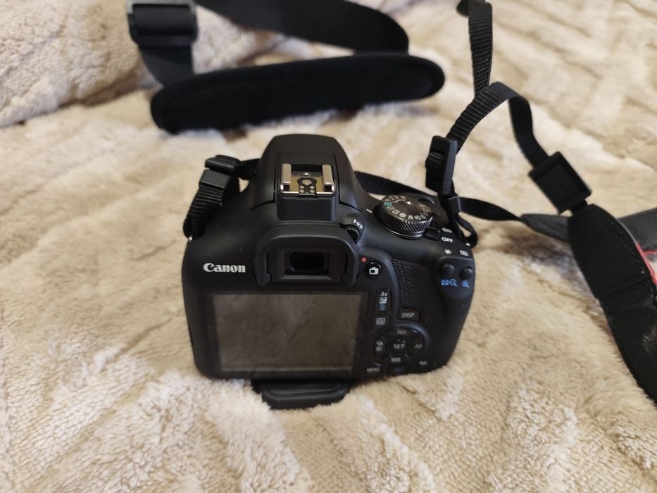 Canon EOS 2000D com garantia