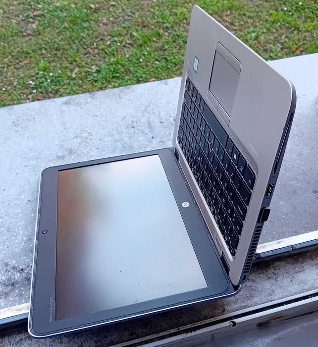 (7B1) laptop HP Elitebook 820 G3 - Intel Core i5