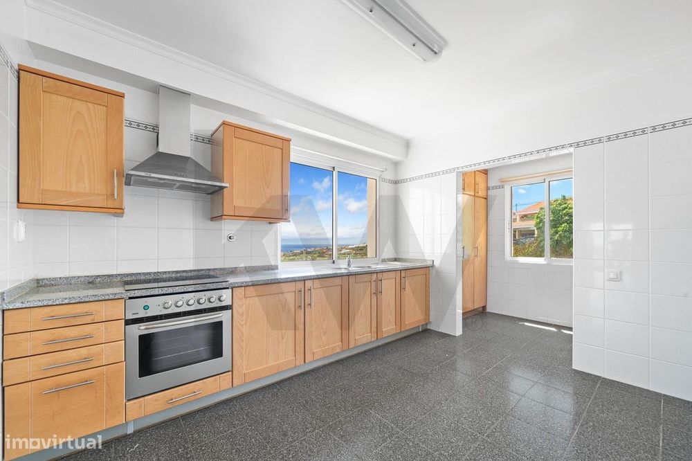 Apartamento T2 Reis Magos