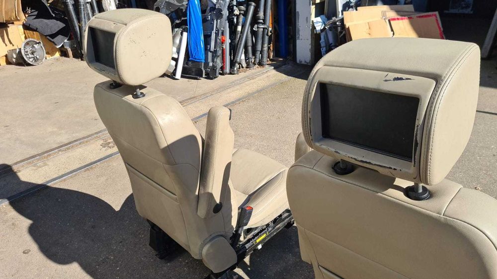 Land Rover Discovery 4 ou 3 Bancos 7 lugares Forras Portas 500€