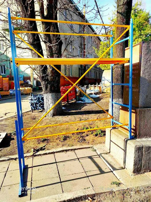 Підмостки Мастерок ( бебік) у Львові