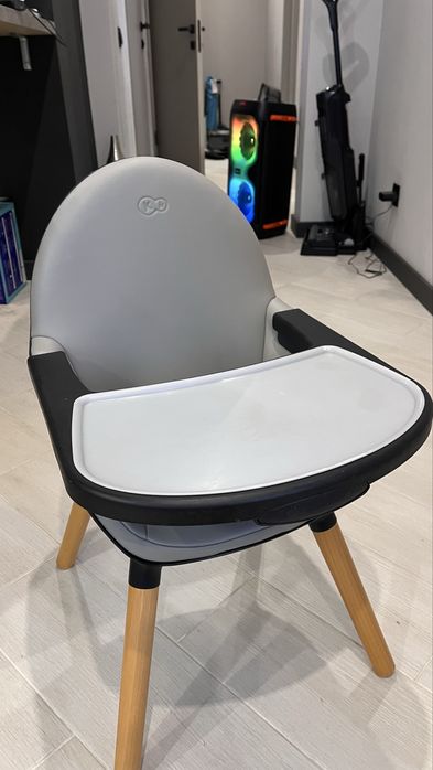 Стільчик для годування