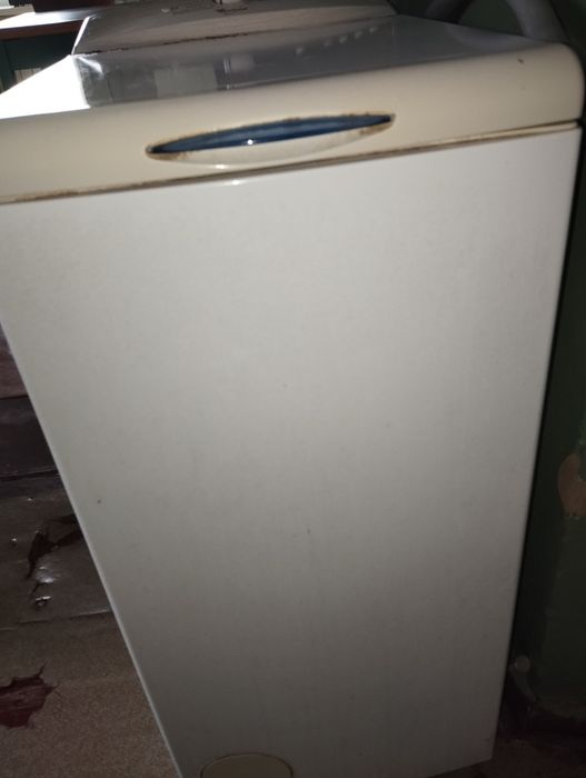 Пральна машинка. Б/у. Повністю робоча