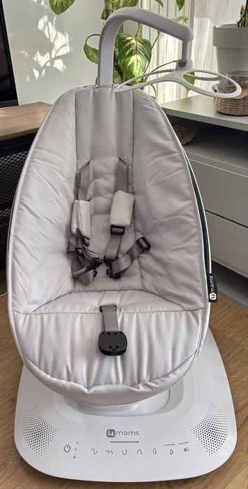 bujaczek-leżaczek 4moms - używany, stan bardzo dobry