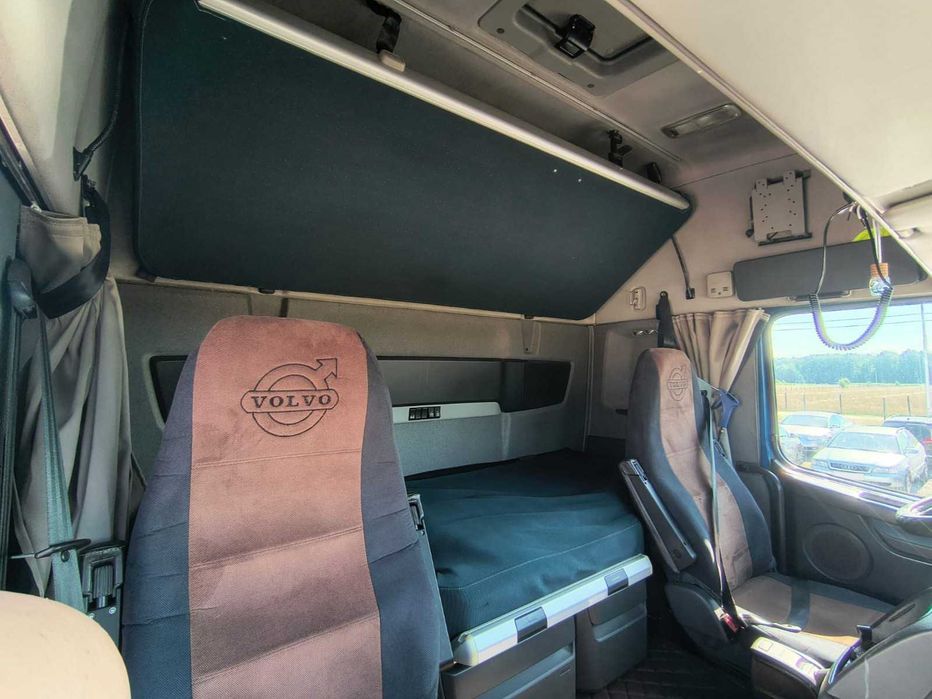 Ciągnik siodłowy VOLVO FH 460