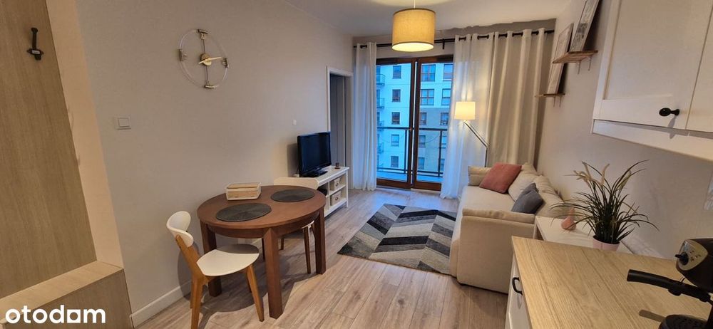 Nowoczesne mieszkanie 35 m² – Zajezdnia Wrzeszcz, Gdańsk