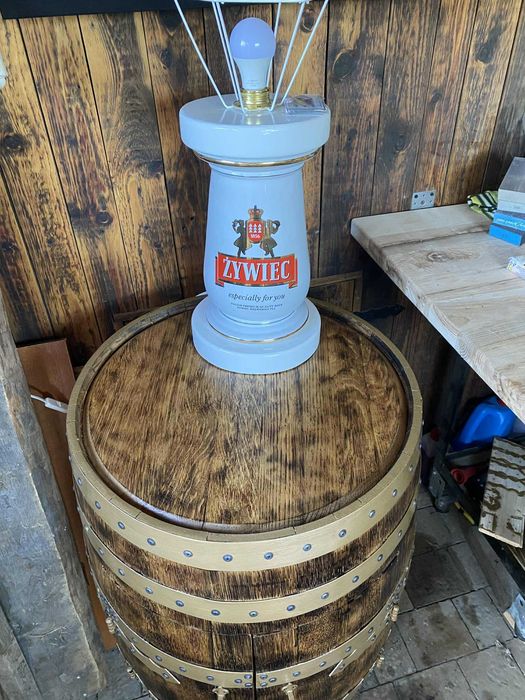 Barek z beczki dębowej po Whisky.