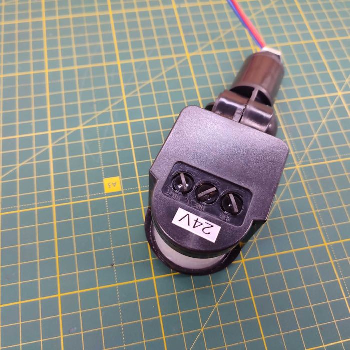 Датчик движения 24 вольта