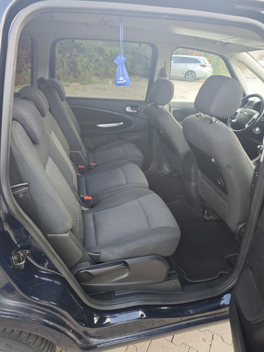 Ford Galaxy Ghia 2,0 TDCi DPF