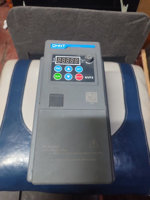 Частотний перетворювач Chint NVF5-7,5/TS4-B 7,5кВт