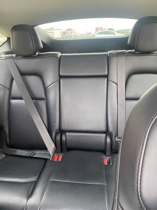 Продам авто Tesla Model Y