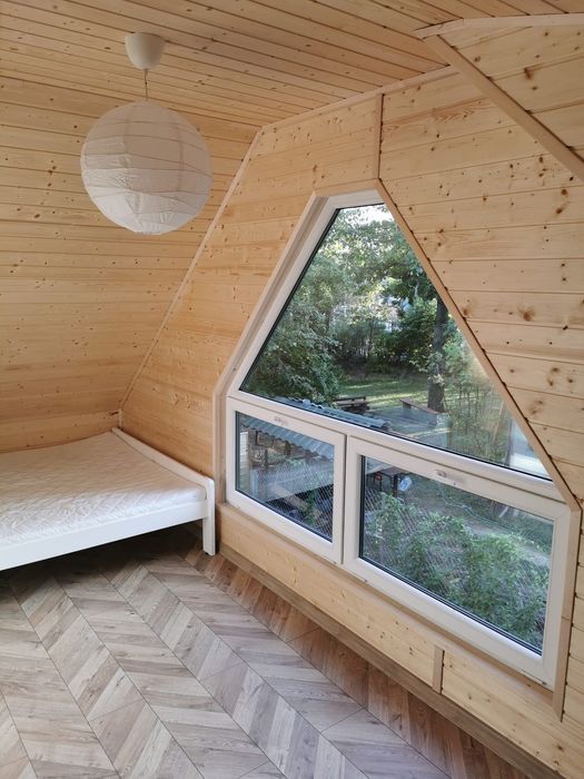 Dom nad jeziorem WOLNA MAJOWKA ,linia brzeg ,prywatny pomost,jacuzzi