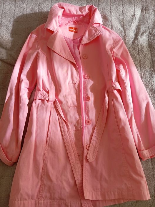 Жіночий верхній одяг