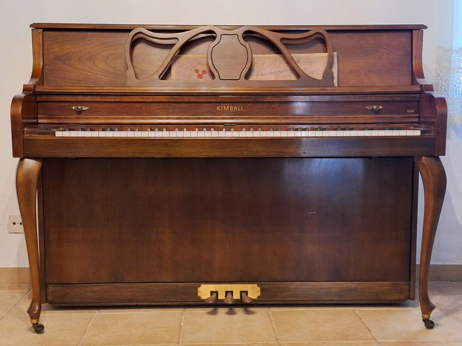 Piano Kimball modelo R334