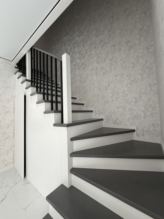 Продаж таунхауса з ремонтом від забудовника! Поруч ТЦ, АТБ, транспорт