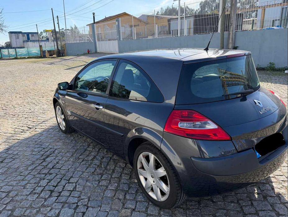 Renault Mégane 1.5DCi – Bom estado - 180000Km