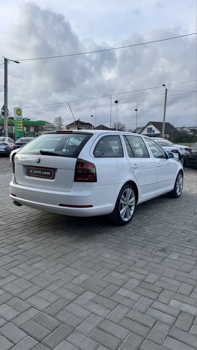 Ексклюзивна Scoda Octavia Шкода Октавіа RS 2007 р 2,0 дизель 6МКПП