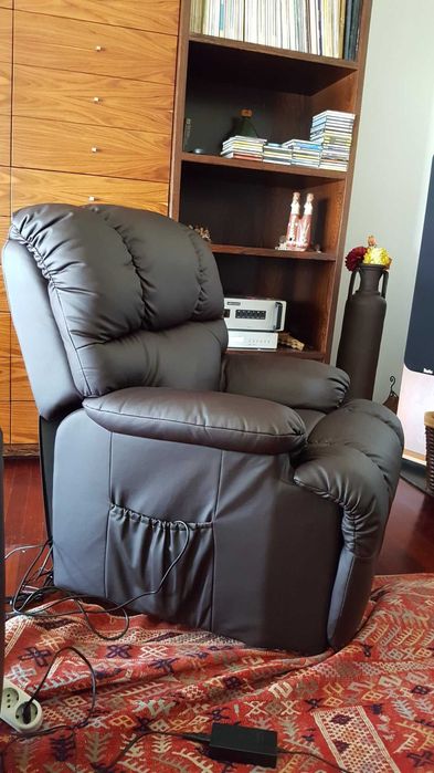 Cadeirão Elevador de Massagem Reclinável – Como Novo