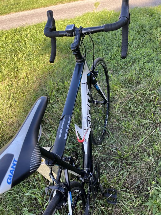 Rower szosowy GIANT