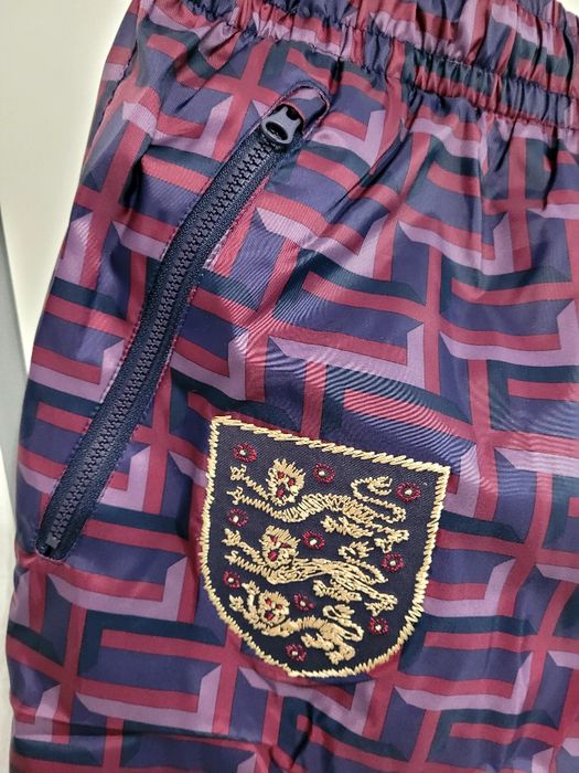 Штани NIKE England Windrunner Men's нові original