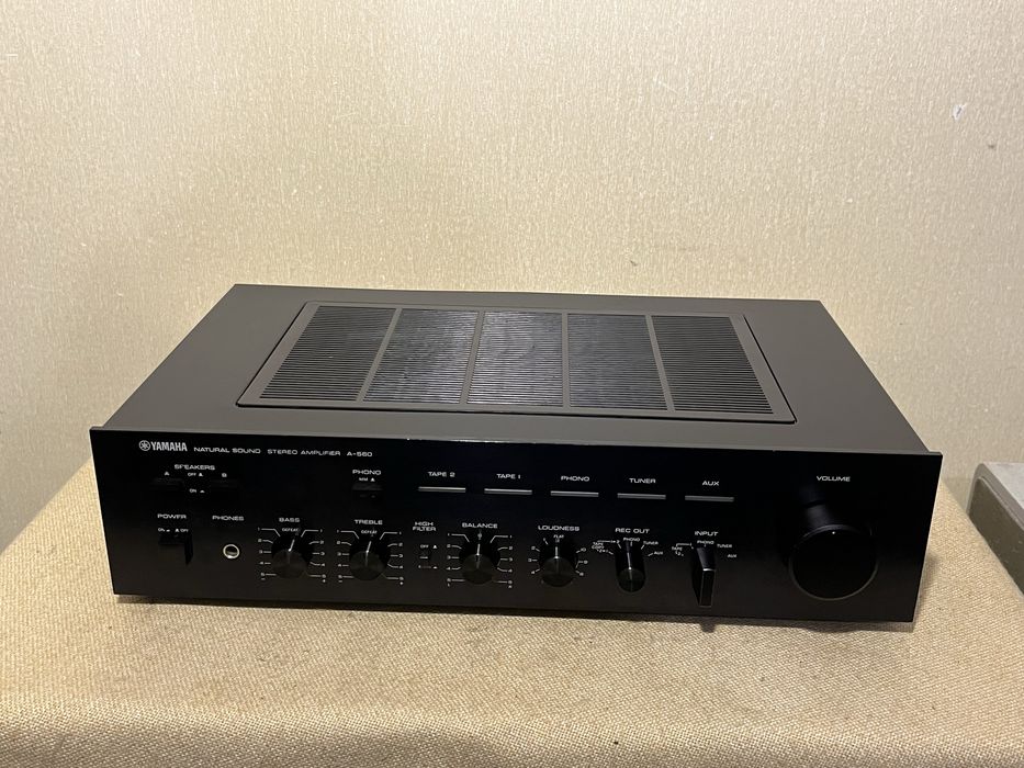 Японский транзисторный усилитель YAMAHA A-560 (2х90Вт)(ЗВУК!)