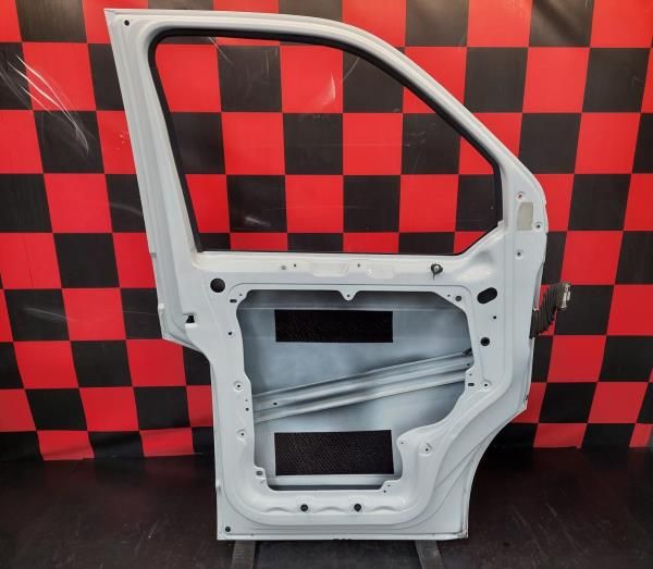 Porta frente esquerda VOLKSWAGEN Transporter VI Chassis Cabina (SFD, S