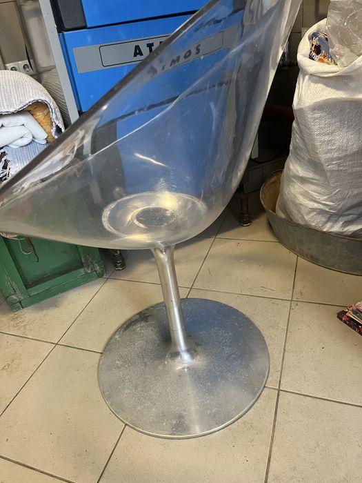 Крісло модерн, прозоре