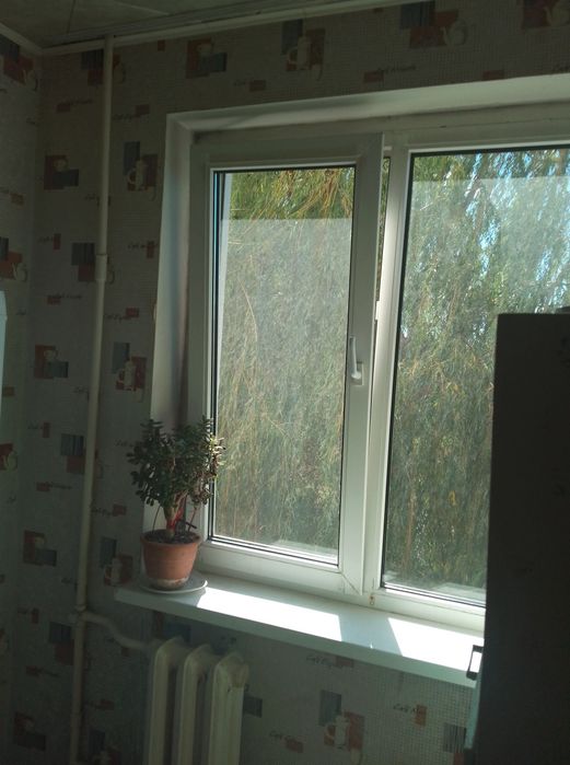 продам 2-кімнатну квартиру
