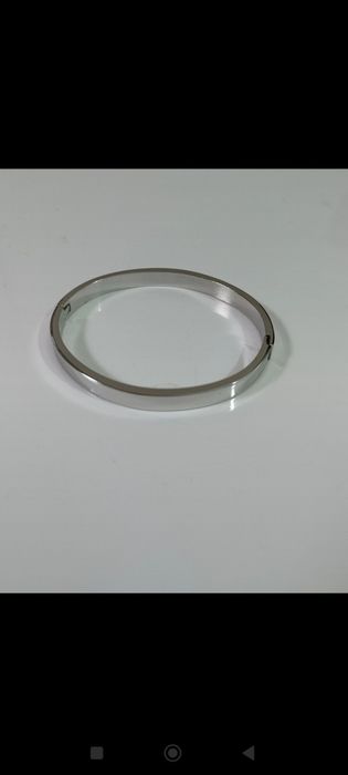 Pulseira em aço inoxidavel