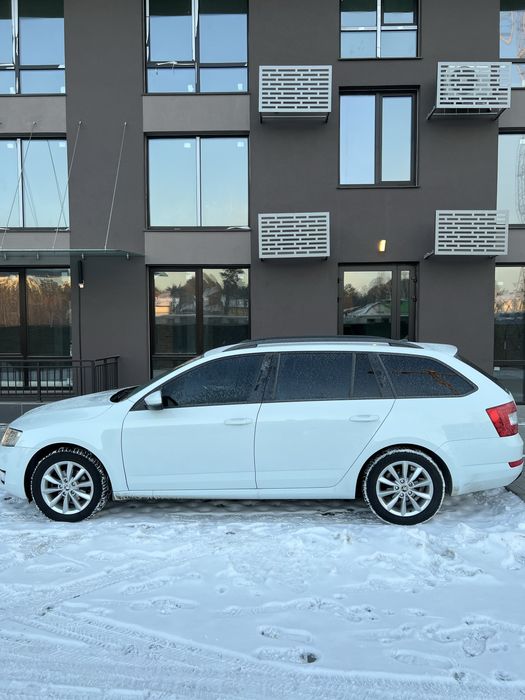 Продам Skoda Octavia A7 1,6