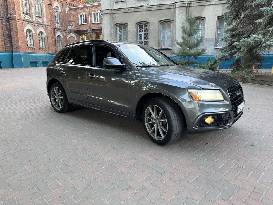 Audi q5 3.0 tfsi Sline