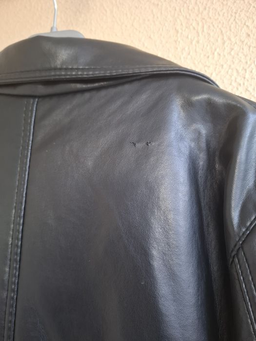 Casaco de cabedal, em ótimo estado