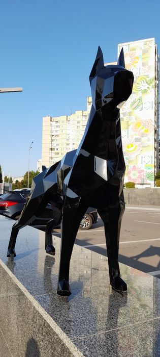 Металлический доберман