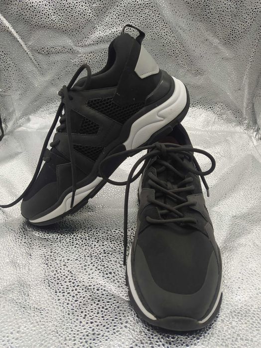 Buty sportowe Marccain r. 40