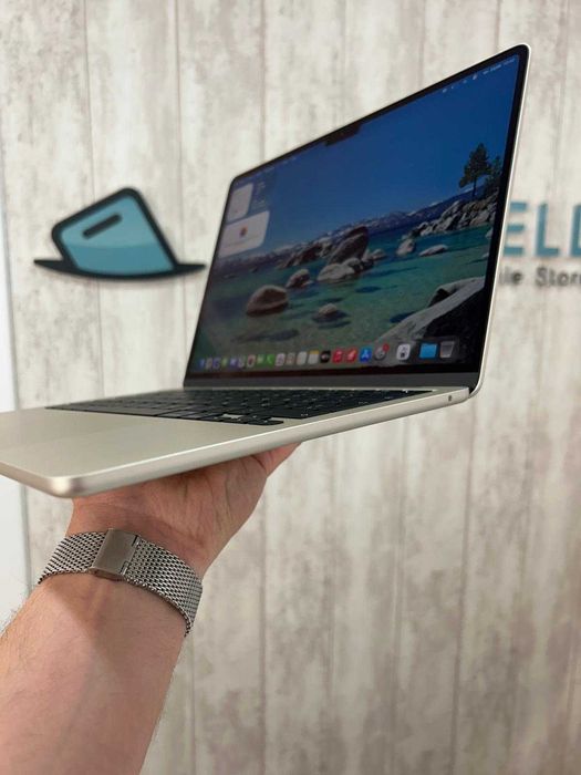 Macbook Air M4 - 13P - 16/256GB - LUZ DAS ESTRELAS - 24 MESES DE GARANTIA